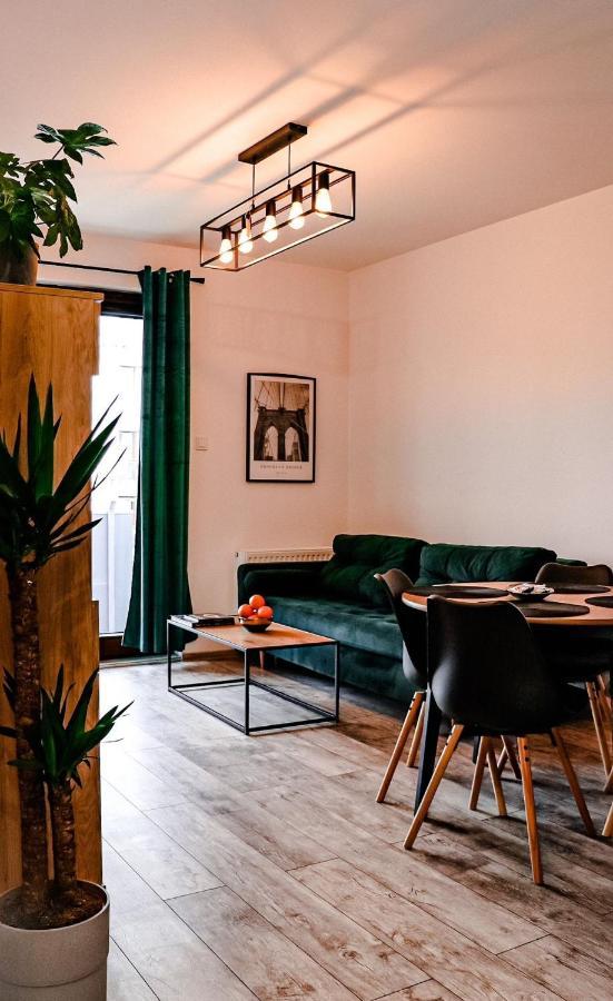 Lavender Hill Apartment غدانسك المظهر الخارجي الصورة