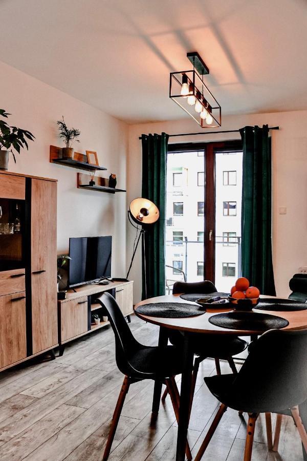 Lavender Hill Apartment غدانسك المظهر الخارجي الصورة
